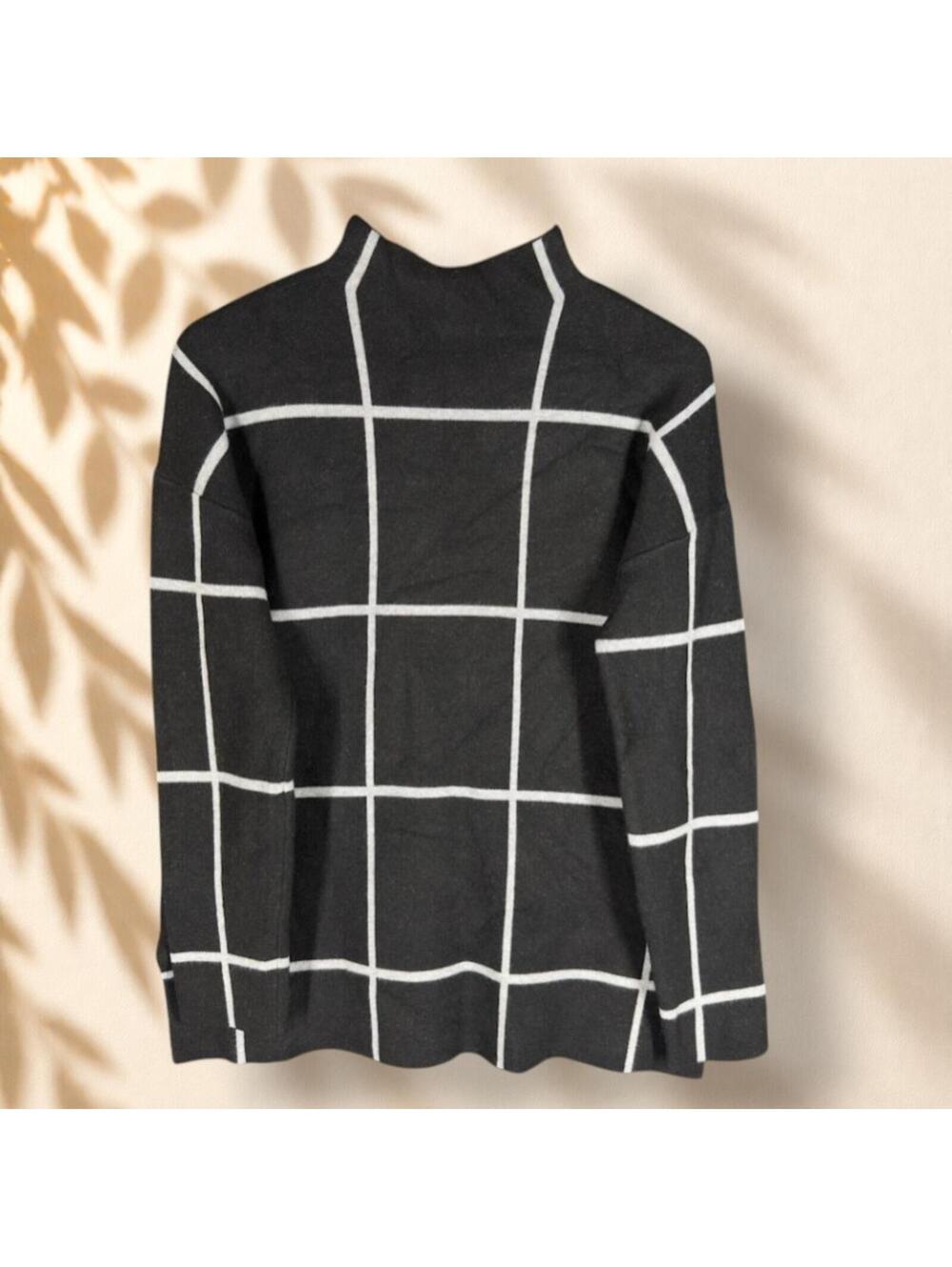 Max Studio Sweater Pullover Women L Large Black Plaid Knit Long Sleeve Soft Cozy